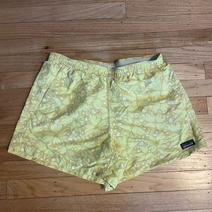 Patagonia baggies 5”